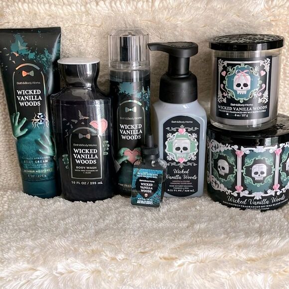 Bath and Body Works Wicked Vanilla Woods - Picture 1 of 3